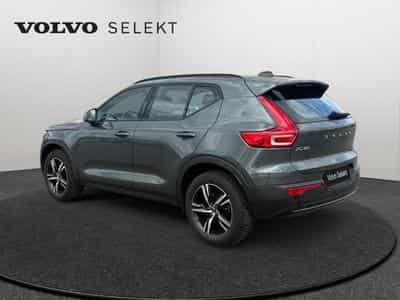 Volvo XC40 B3 Plus Dark / Essence (2025) - Foto 3