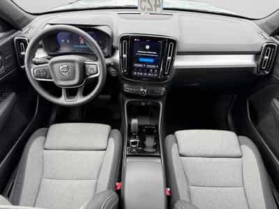 Volvo XC40 B3 Plus Dark / Essence (2025) - Foto 10