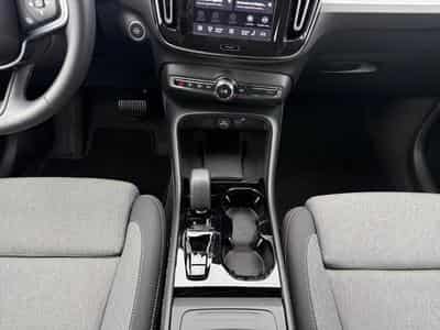 Volvo XC40 B3 Plus Dark / Essence (2025) - Foto 11