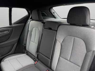 Volvo XC40 B3 Plus Dark / Essence (2025) - Foto 13