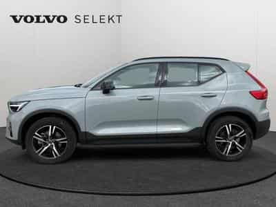 Volvo XC40 B3 Plus Dark / Essence (2025) - Foto 2