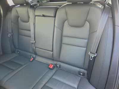 Volvo V60 B4 Plus Dark / Essence (2025) - Foto 13