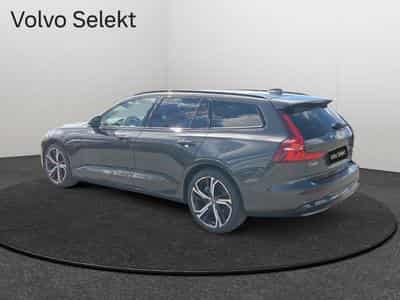 Volvo V60 B4 Plus Dark / Essence (2025) - Foto 3