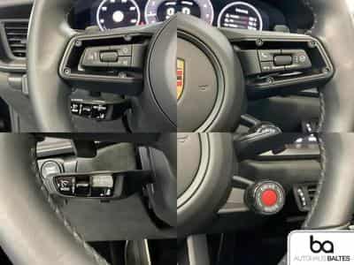 Porsche 911 (2025) - Foto 13