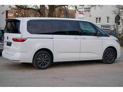 VW Multivan (2025) - Foto 8