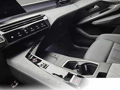 Peugeot 5008 (2026) - Foto 11