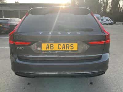 Volvo V90 B4 D 4x4 Geartronic R-Design Pano (2021) - Foto 5