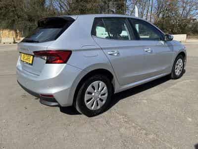 Skoda Fabia 1.0Tsi DSG Automatique (2022) - Foto 8