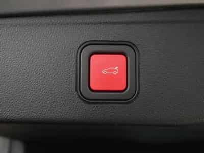 Jeep Avenger ALTITUDE 1.2 (2024) - Photo 10