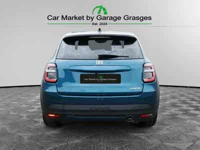 Fiat 600 HYBRID LA PRIMA 1.2 (2026) - Photo 4