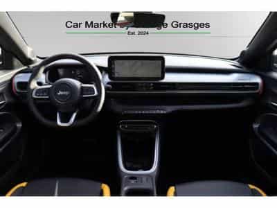 Jeep Avenger THE NORTH FACE 4xe HYBRID (2025) - Photo 12