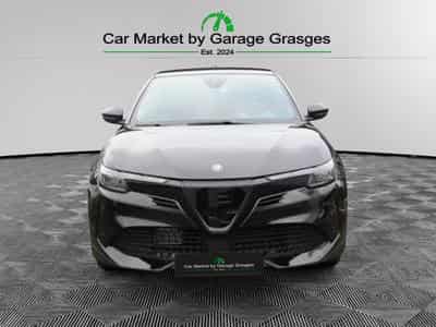 Alfa-Romeo Junior Ibrida Speciale 1.2 VGT (2025) - Photo 8