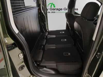 Fiat Doblo Kombi 1.5 BlueHDI (2024) - Foto 9