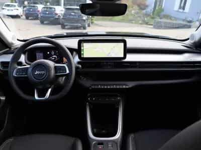 Jeep Avenger Summit e-Hybrid 1.2 (2025) - Photo 14