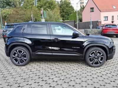 Jeep Avenger Summit e-Hybrid 1.2 (2025) - Photo 2
