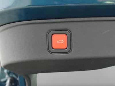 Alfa-Romeo Junior Ibrida 1.2 VGT Q4 (2026) - Photo 12