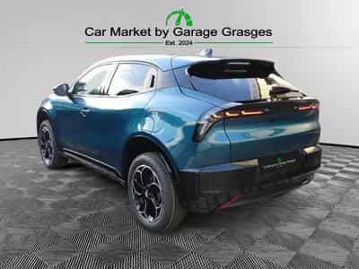 Alfa-Romeo Junior Ibrida 1.2 VGT Q4 (2026) - Photo 5