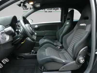 Abarth 695 1.4 T-JET 180 (2023) - Photo 10