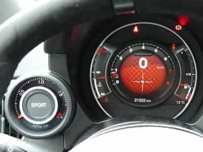 Abarth 695 1.4 T-JET 180 (2023) - Photo 14