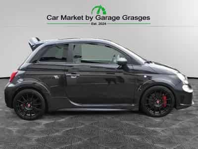 Abarth 695 1.4 T-JET 180 (2023) - Photo 2