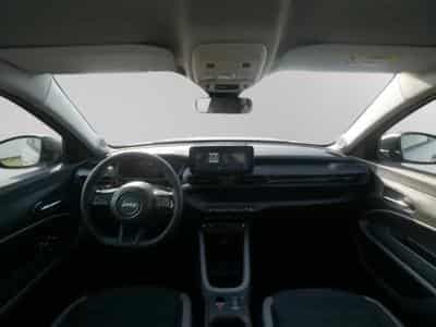 Jeep Avenger LONGITUDE e-Hybrid 1.2 (2025) - Photo 11