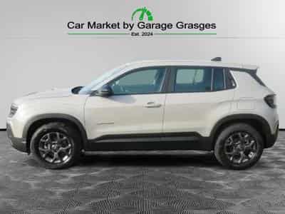 Jeep Avenger LONGITUDE e-Hybrid 1.2 (2025) - Photo 6