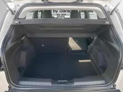 Jeep Avenger LONGITUDE e-Hybrid 1.2 (2025) - Photo 9