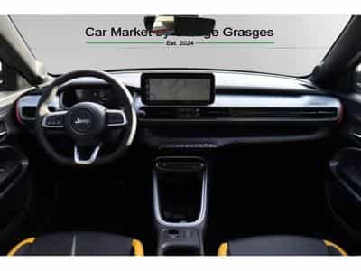 Jeep Avenger THE NORTH FACE 4xe HYBRID (2025) - Photo 15