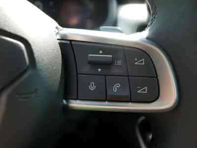 Jeep Avenger Summit e-Hybrid 1.2 (2025) - Photo 15