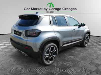 Jeep Avenger Summit e-Hybrid 1.2 (2025) - Photo 3