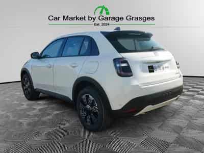 Fiat 600 ICON HYBRID 1.2 (2026) - Photo 5