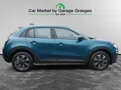 Fiat 600 ICON HYBRID 1.2 (2026) - Photo 2