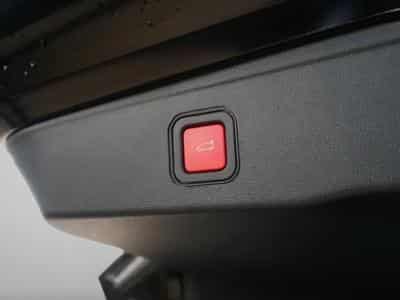 Jeep Avenger ALTITUDE 1.2 (2024) - Photo 10