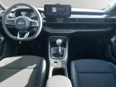 Jeep Avenger ALTITUDE 1.2 (2024) - Photo 13