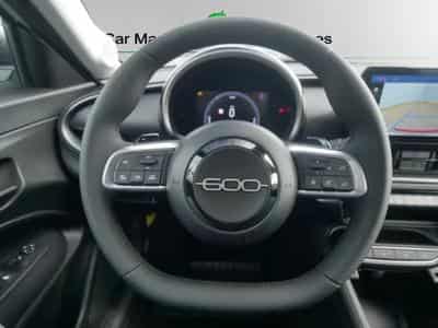 Fiat 600 ICON HYBRID 1.2 (2025) - Photo 12
