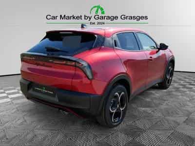 Alfa-Romeo Junior Ibrida Speciale 1.2 VGT (2025) - Photo 3