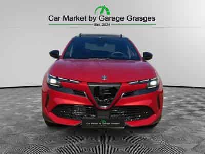 Alfa-Romeo Junior Ibrida Speciale 1.2 VGT (2025) - Photo 8