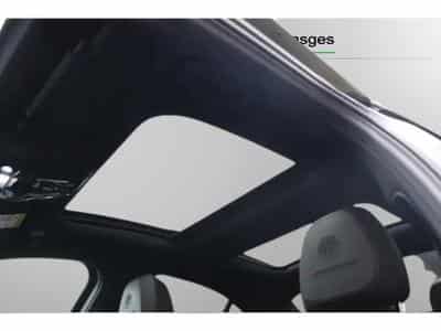 Alfa-Romeo Giulia COMPETIZIONE 2.0 TURBO (2023) - Photo 14