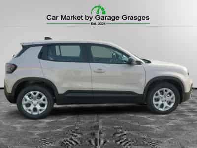 Jeep Avenger ALTITUDE 1.2 (2025) - Photo 2