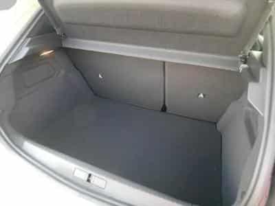 Peugeot 208 ALLURE 1.2 (2025) - Photo 8