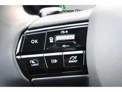 Alfa-Romeo Junior Ibrida Speciale 1.2 VGT (2025) - Photo 15