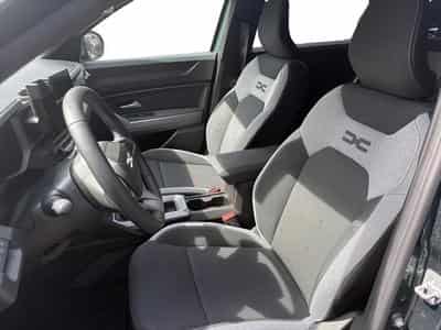 Dacia Bigster Journey Mild Hybrid 140 (2025) - Photo 9