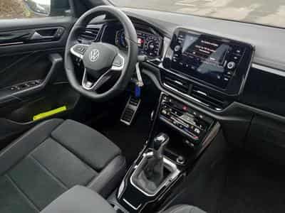 VW T-Roc R-Line 2.0 TDI (2025) - Photo 11