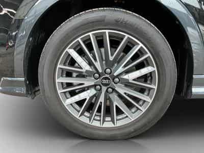 Audi Q3 SB+S-line+S-Tronic+Quattro (2025) - Photo 8