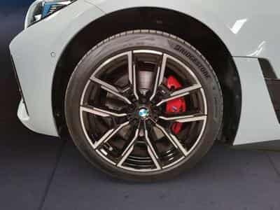 BMW i4 eDrive40 DAB LED (2025) - Photo 6