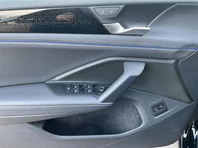 VW Tiguan R-Line+DSG+4M+Black-Style+Pano+AHK (2025) - Foto 14