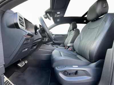 VW Tiguan R-Line+DSG+4M+Black-Style+Pano+AHK (2025) - Foto 9