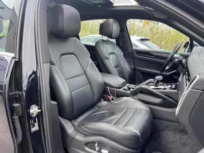 Porsche Cayenne 3.0 V6/PANORAMA/KAMERA/21/1ST HAND/VOLL SERVICE (2018) - Photo 10