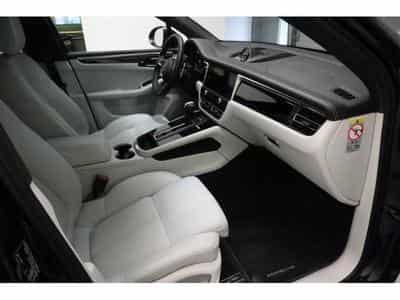 Porsche Macan S (2022) - Photo 12