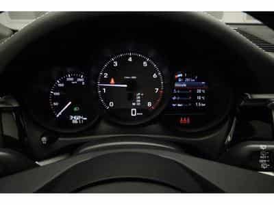 Porsche Macan S (2022) - Photo 6